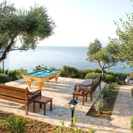 Aliki * Kassiopi