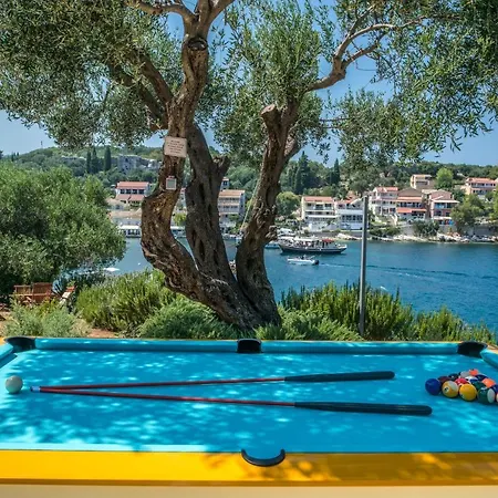 Aliki * Kassiopi